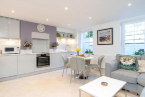 Stunning 2 Bed Basement Flat in the Heart of Cheltenham!